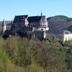 Burg Vianden, Gesamtansicht, selbe Höhe
