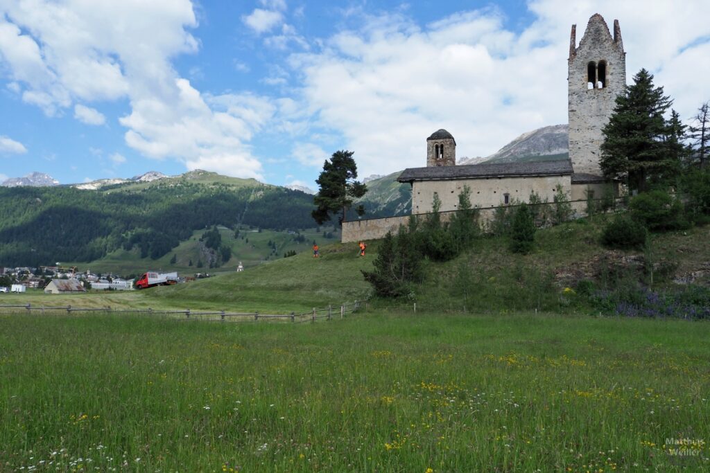Kirche San Gian im Oberengadiner Hochtal