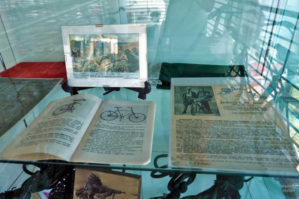 Museo del ciclismo Madonna del Ghisallo: Infotext zu historischen Klapprädern