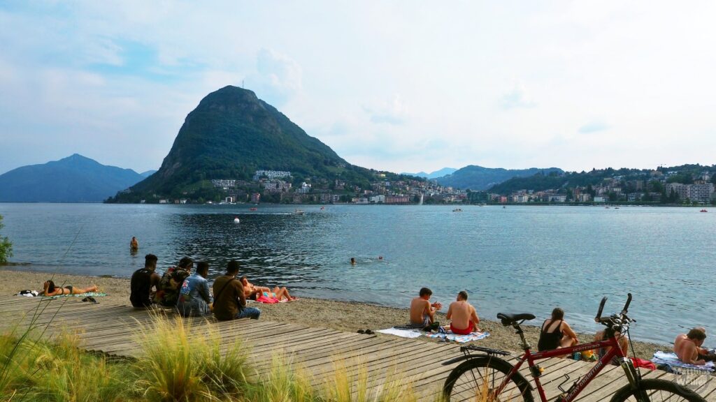 Strand am Freizeitpark in Lugano