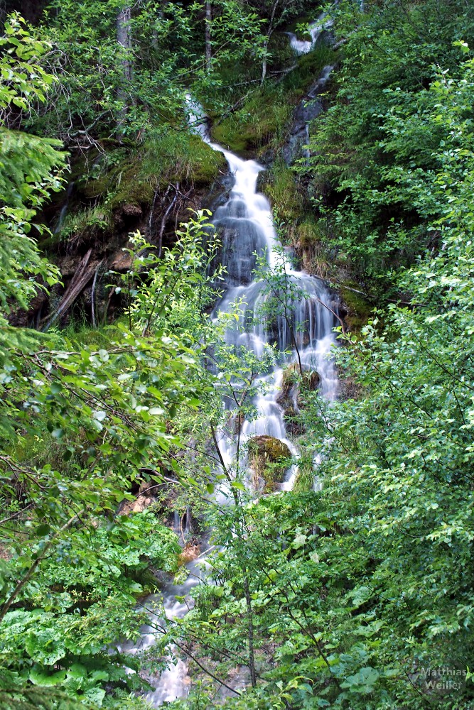 Wasserfall mit Fließoptik
