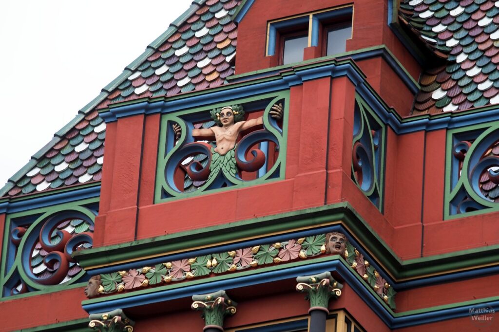 Rathaus Basel mit Meerjungfrau-Balkon