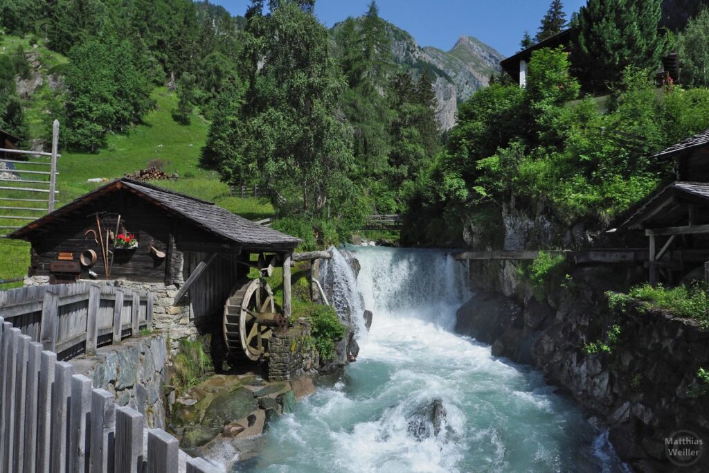 Mühle mit Wasserfall/Bergfluss in Prägraten, Virgental