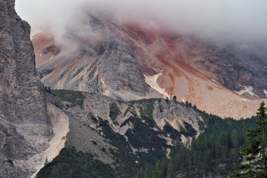 Rote Felsflanke der Croda Rossa