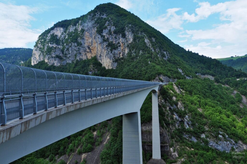 Ponte Valgadena