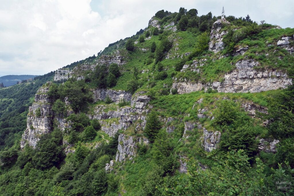 Felsstaffel am Berghang