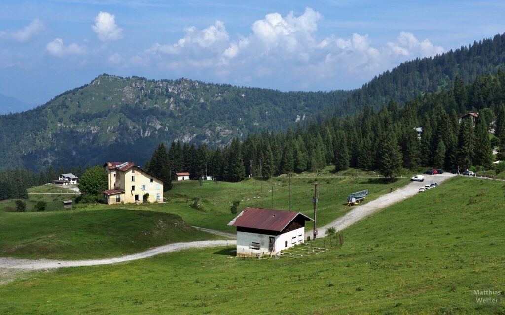 Blick in die Bergwelt von Tremalzo-Straße