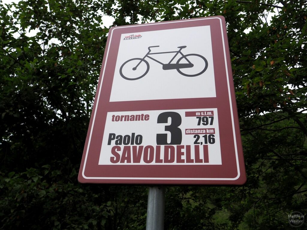 Kurvenschild tornante 3, Veloclub Selvino, Paolo Savoldelli