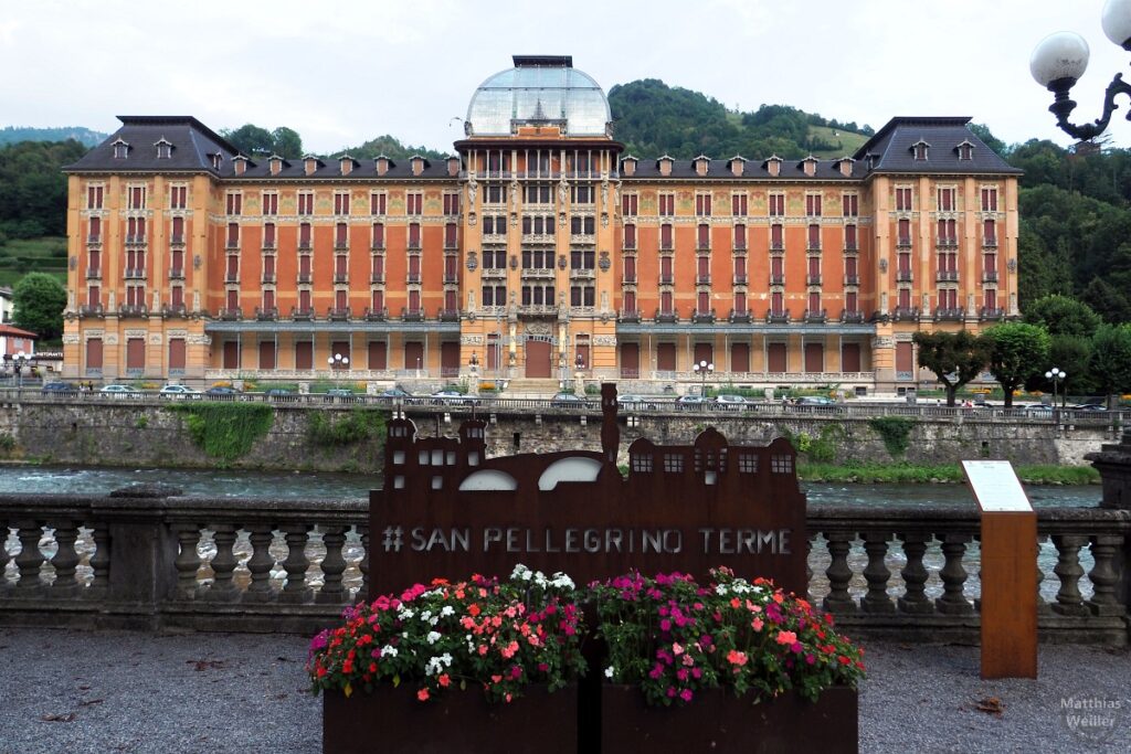 Ehemaliges Grandhotel in San Pellegrino Terme